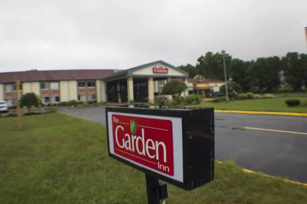 The Garden Inn - Primary Image