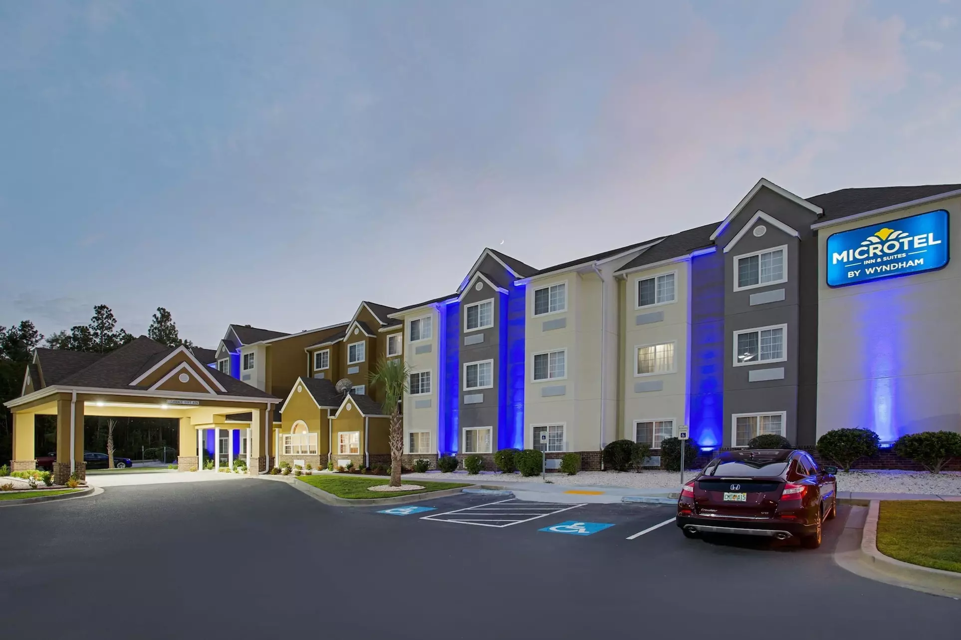 Microtel Inn & Suites by Wyndham Walterboro - Primary Image