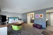 Hampton Inn & Suites Houston-Bush Intercontinental Aprt - Second Medium