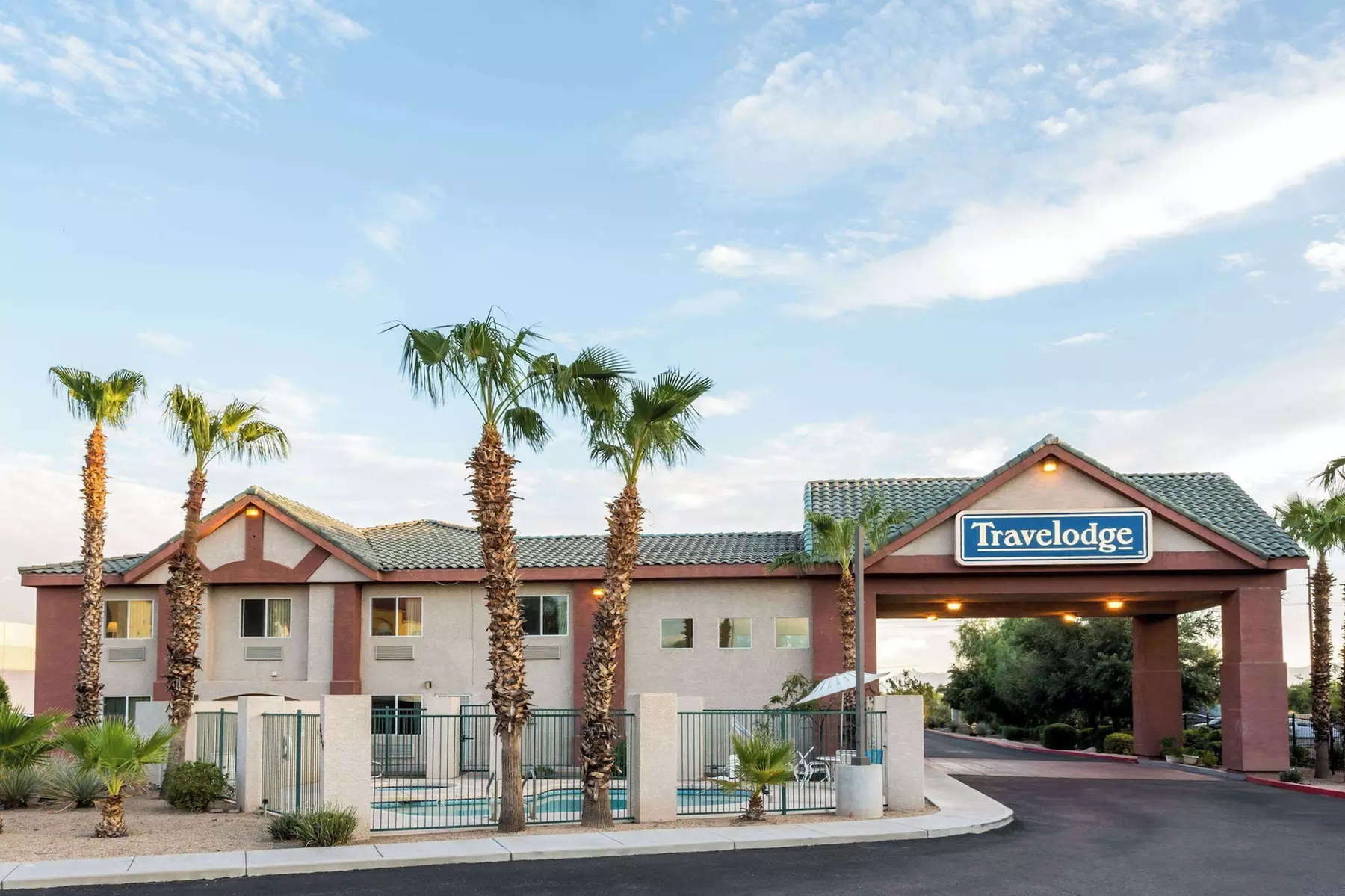 Days Inn by Wyndham Phoenix West - Primary Image
