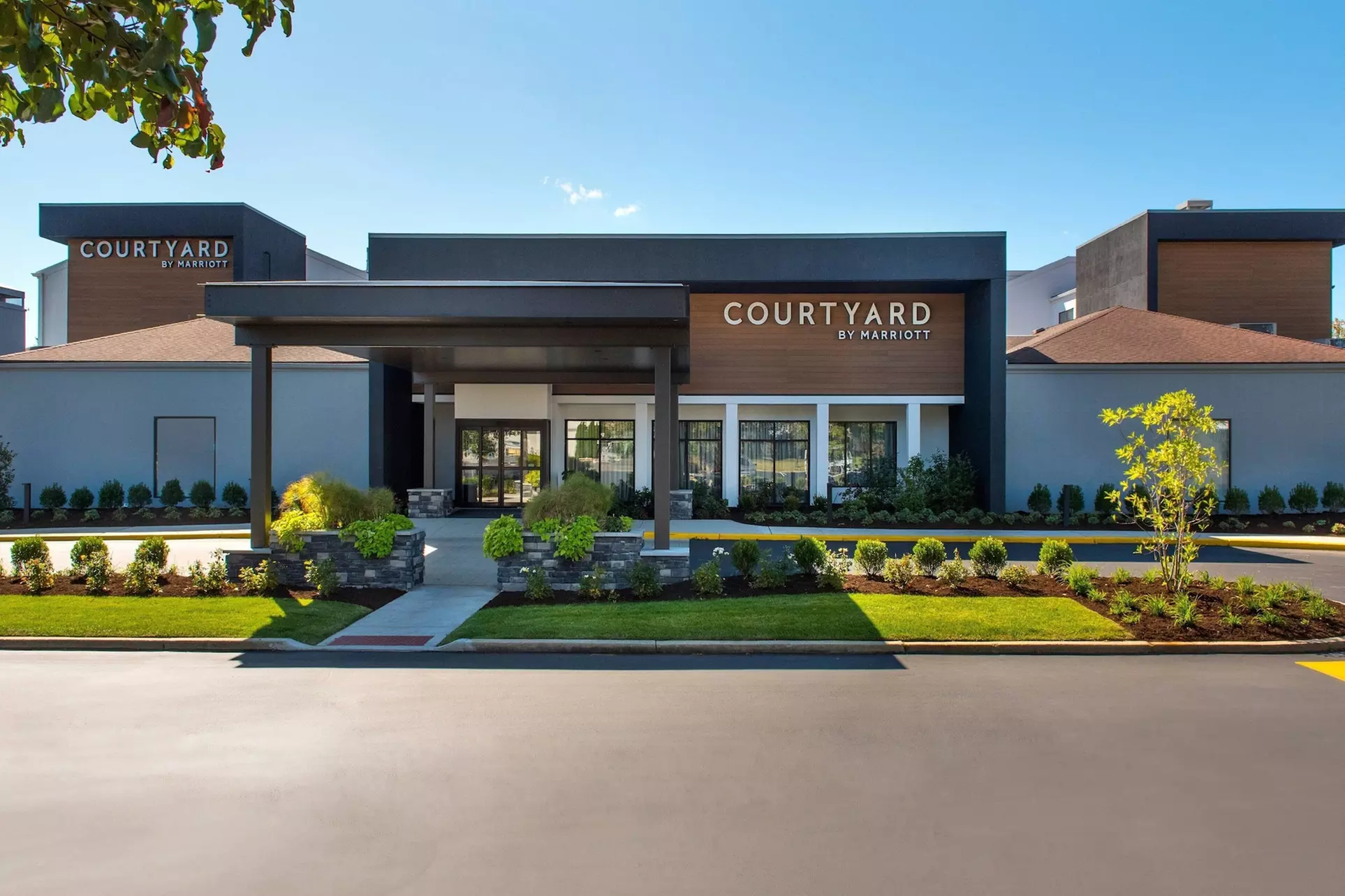 Courtyard by Marriott Philadelphia Devon/Villanova - Primary Image