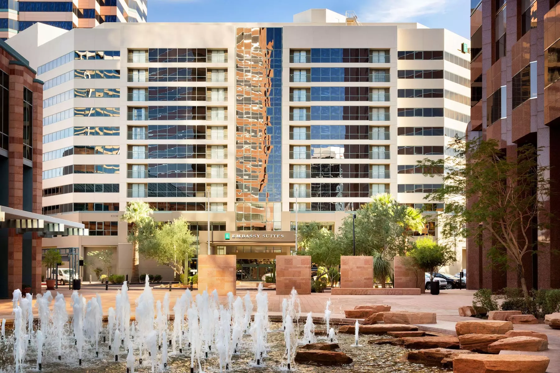 Embassy Suites by Hilton Phoenix Downtown North - Primary Image