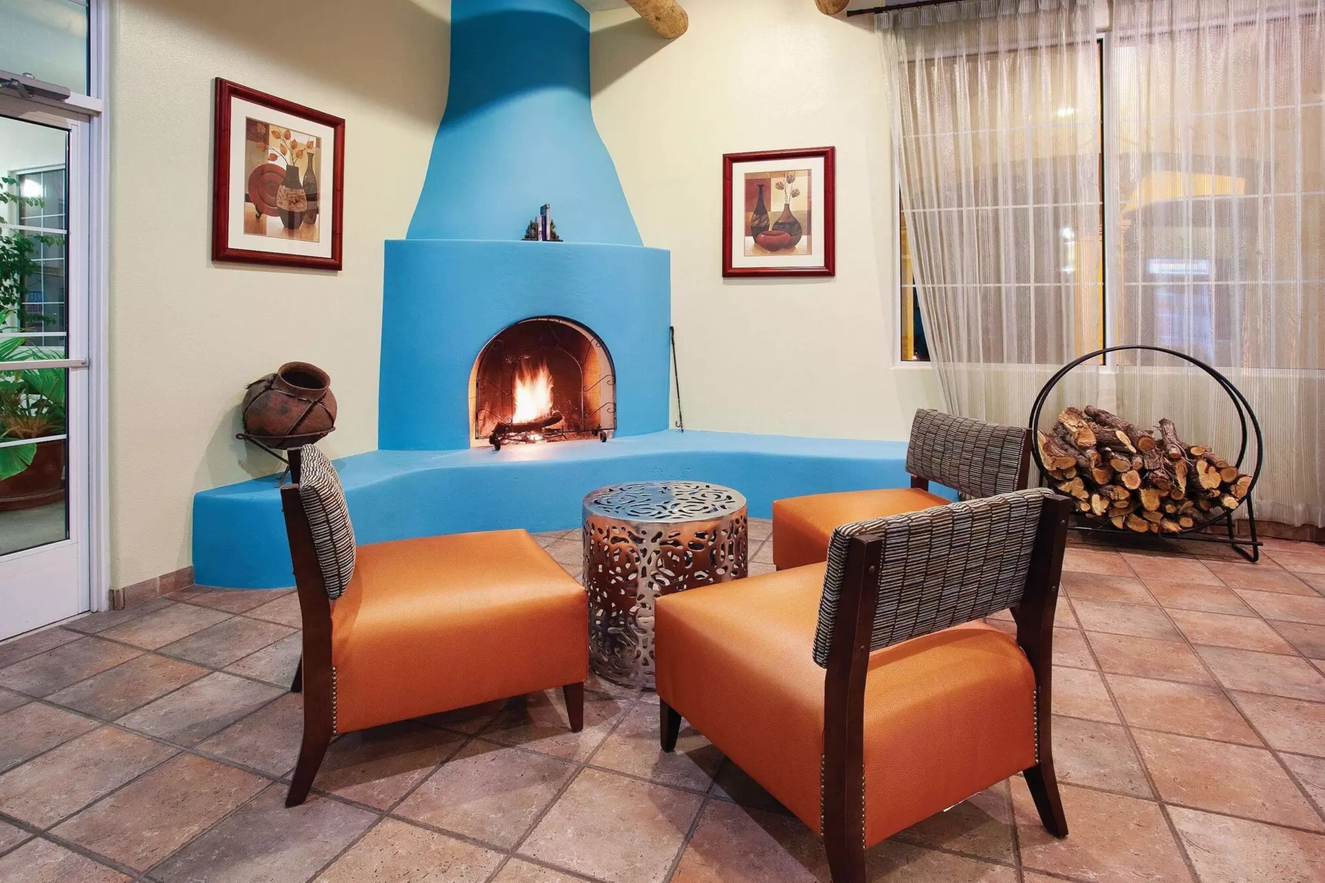 La Quinta Inn & Suites by Wyndham Santa Rosa - Primary Image