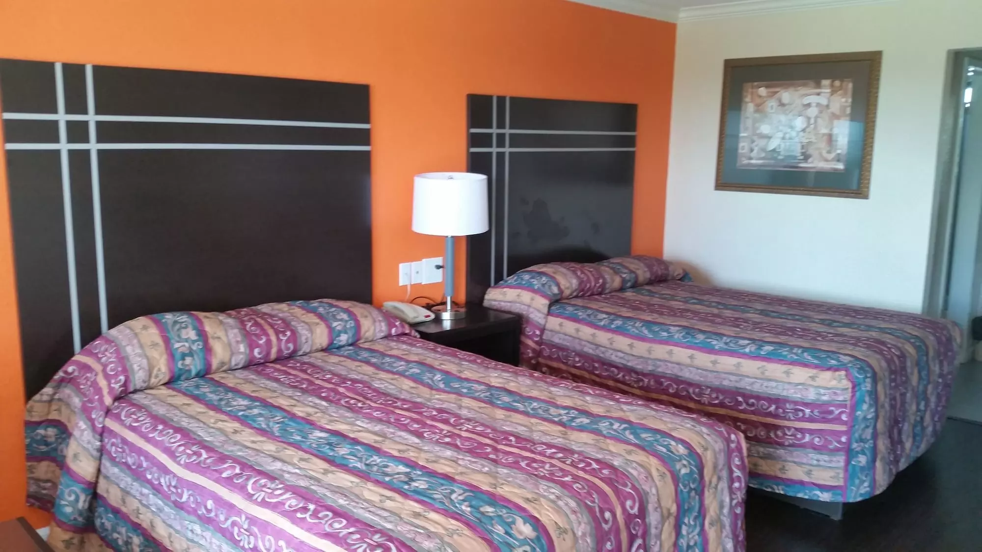The Heart of Texas Motel - Primary Image