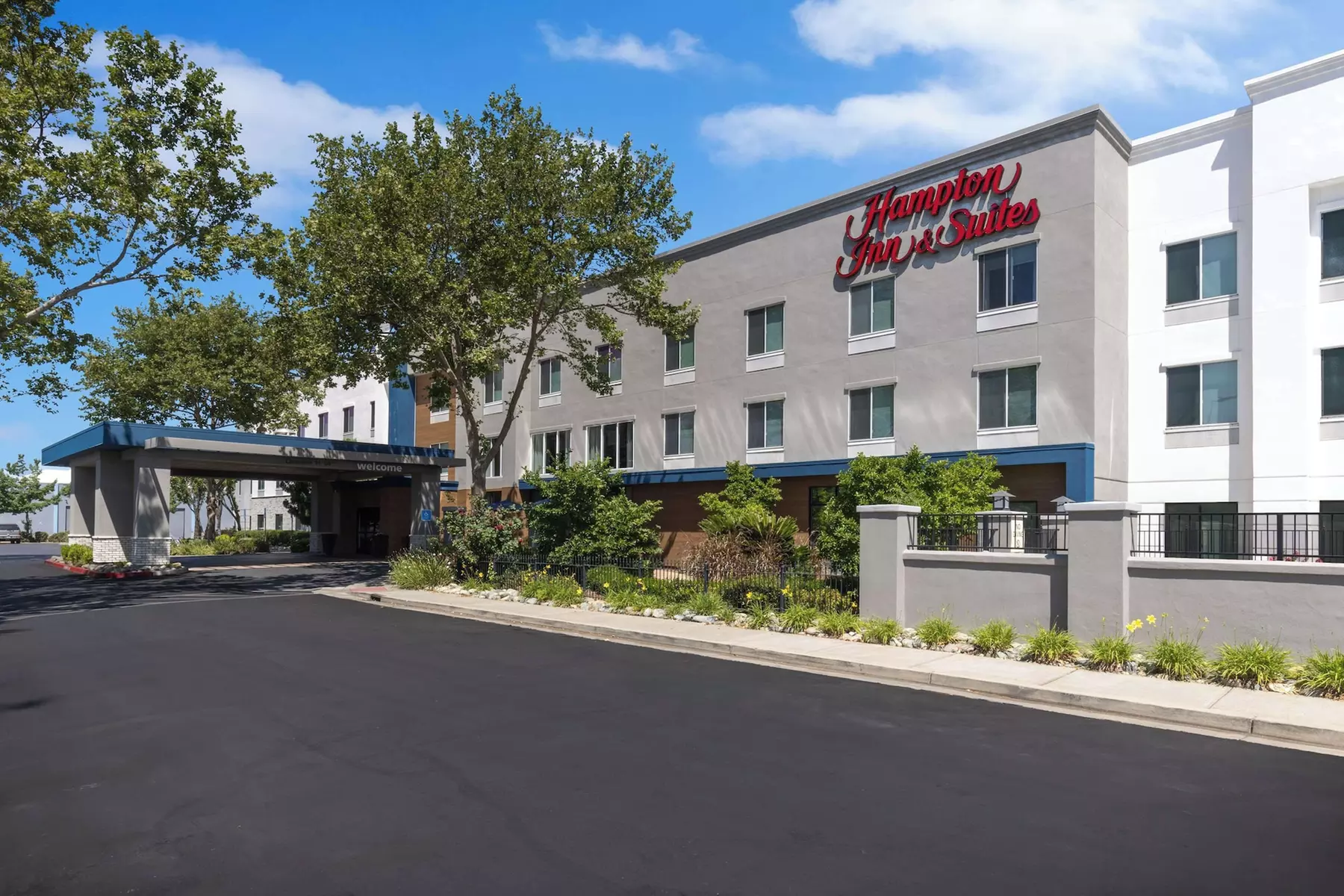 Hampton Inn & Suites Yuba City - Primary Image