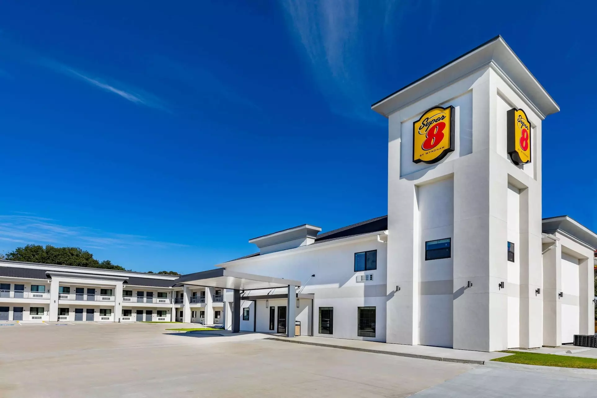 Super 8 by Wyndham Houston NW Beltway 8/West Rd - Primary Image
