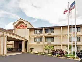 Hawthorn Suites by Wyndham Sacramento - Primary Image