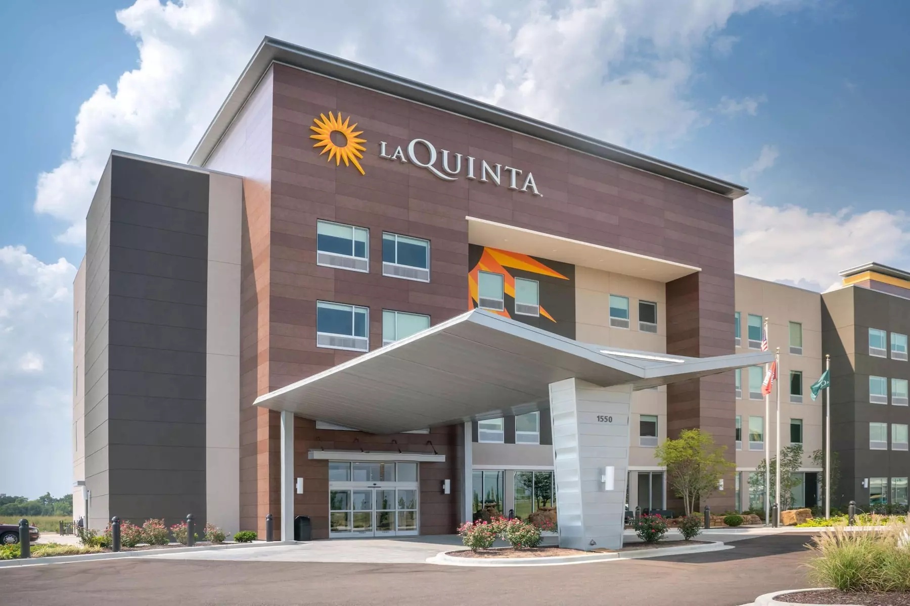 La Quinta Inn & Suites by Wyndham West Memphis - Primary Image