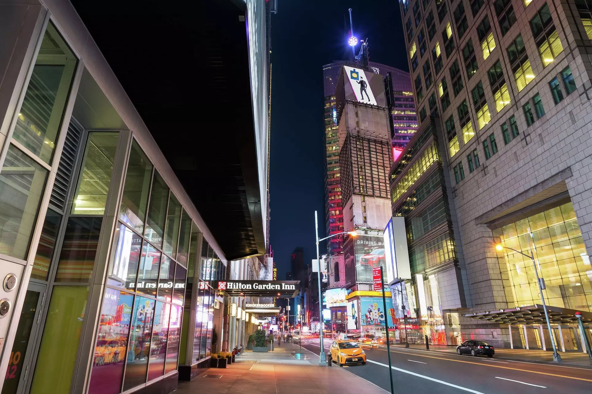 Hilton Garden Inn Times Square Central - Primary Image