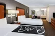 La Quinta Inn by Wyndham Laredo I-35 - Second Medium