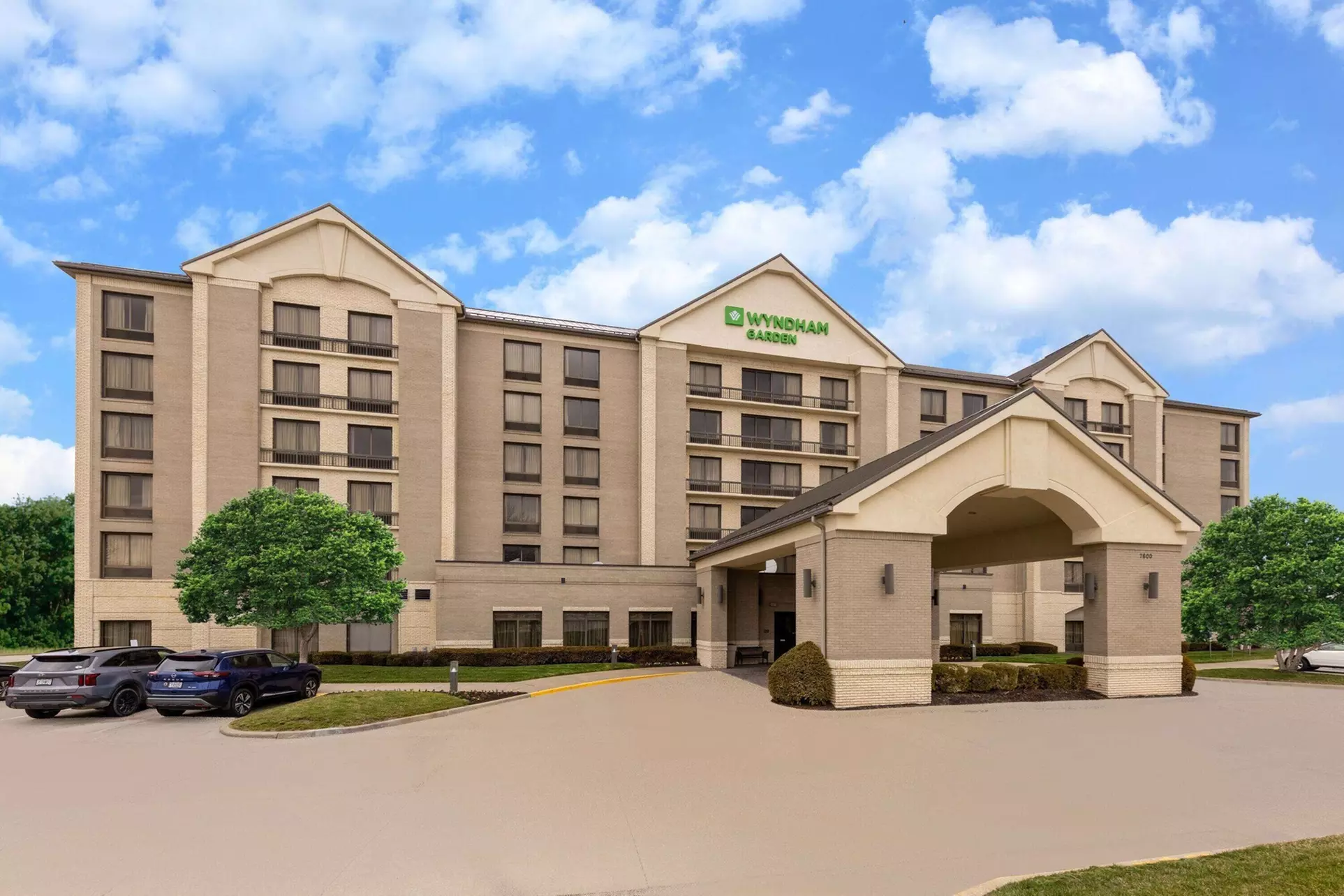 Wyndham Garden Kansas City Airport - Primary Image