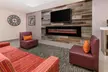 La Quinta Inn & Suites by Wyndham Fredericksburg - Second Medium