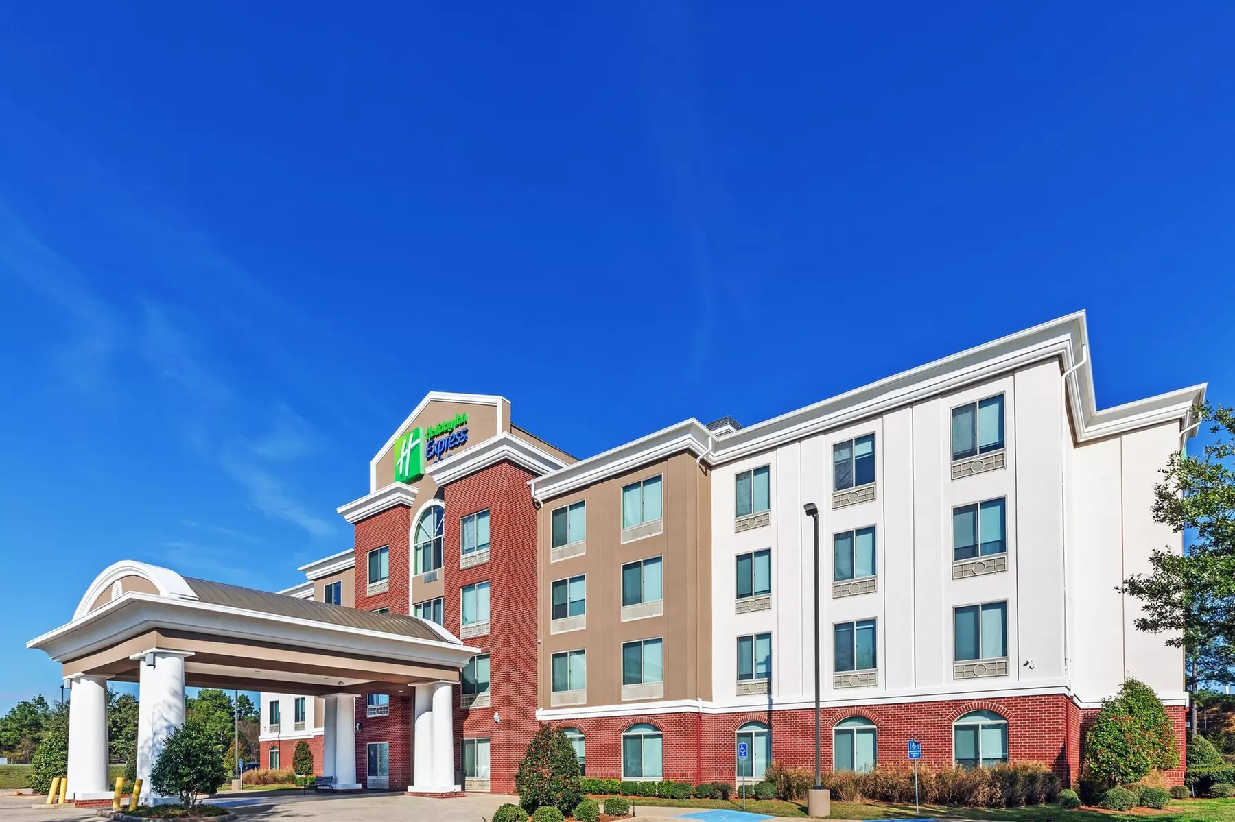 Holiday Inn Express & Suites West by IHG - Primary Image