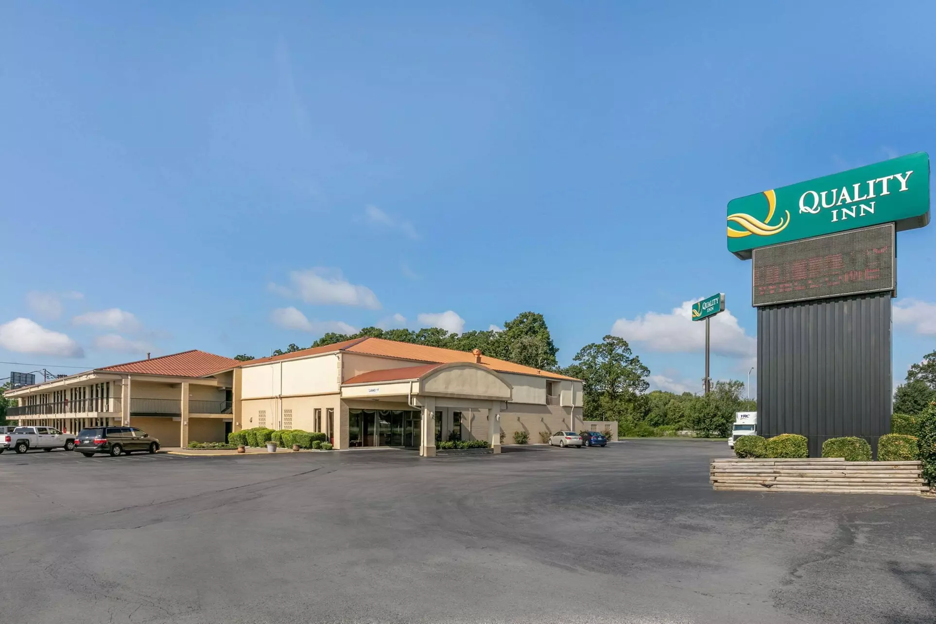 Quality Inn - Primary Image
