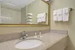 Super 8 by Wyndham Monticello - Second Medium