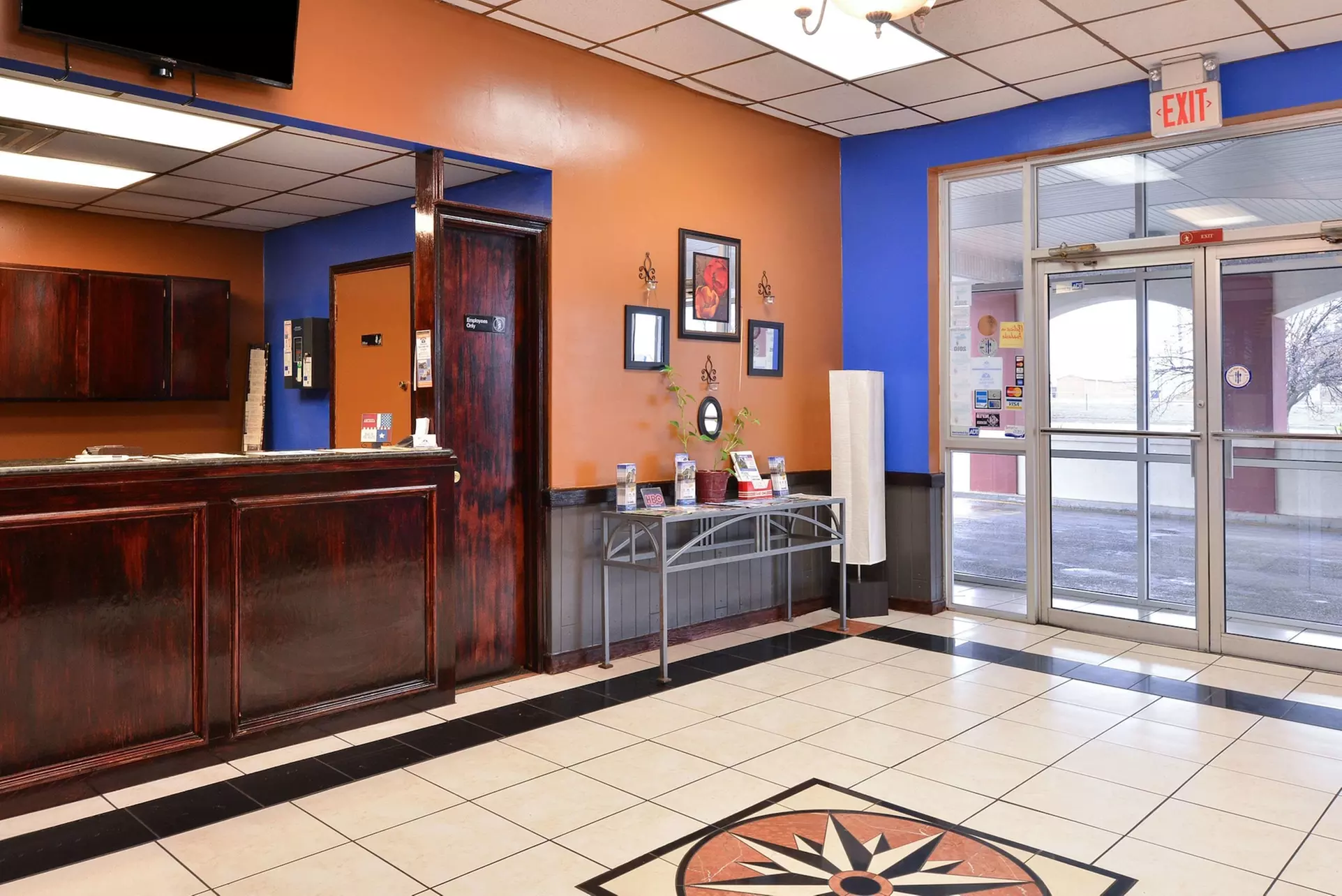 Castle Inn & Suites Anadarko - Primary Image