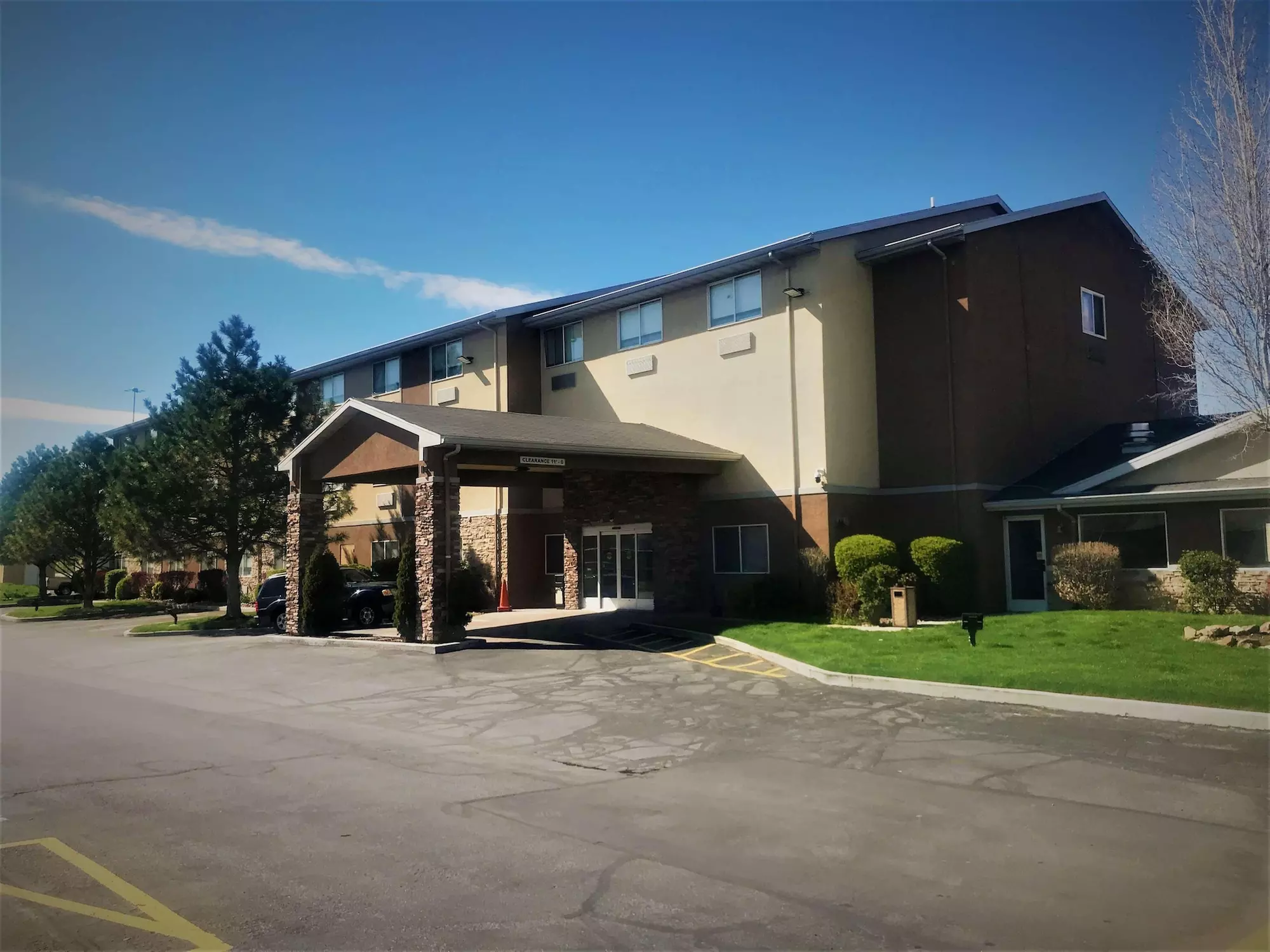 West Valley Inn - Primary Image