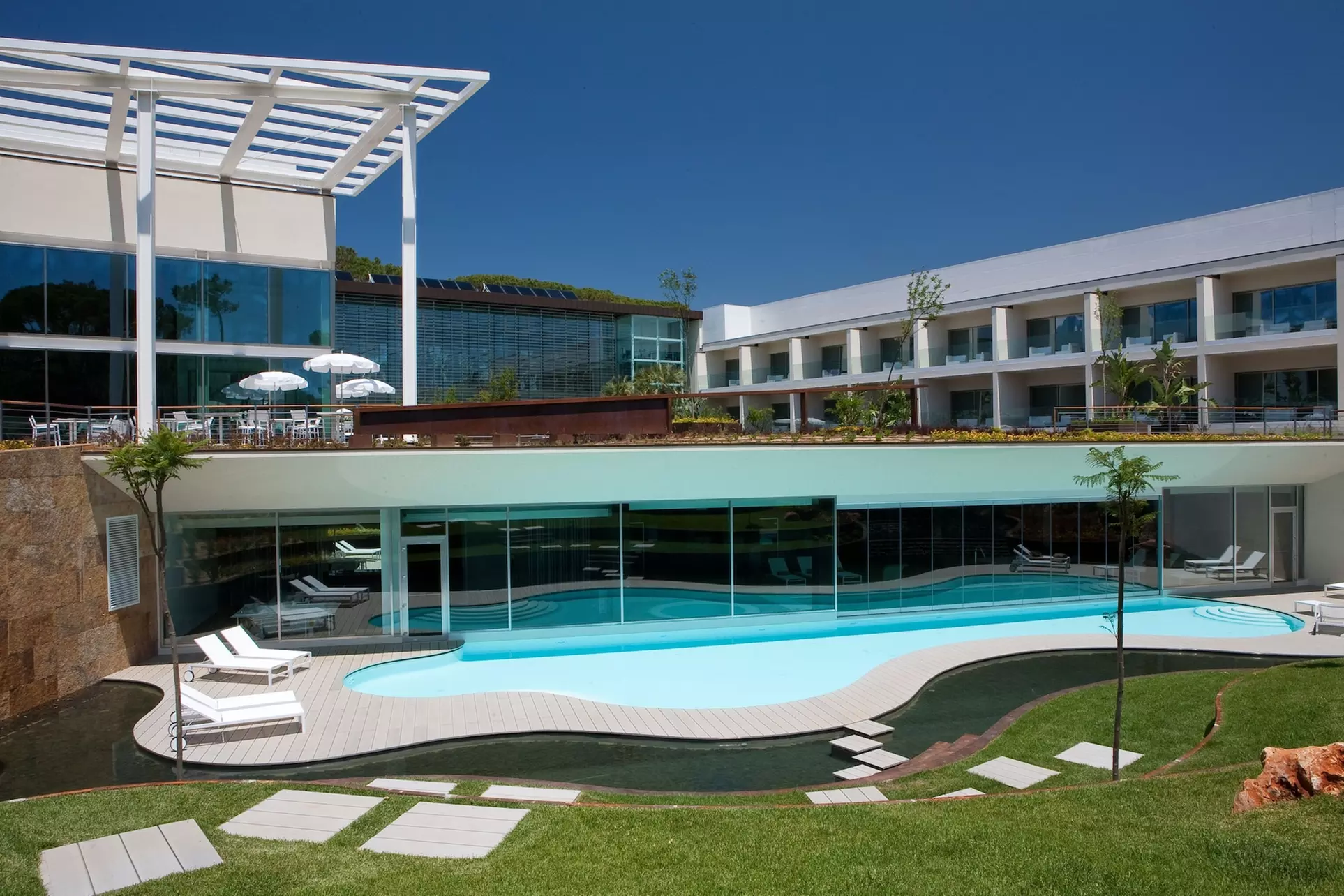 Onyria Marinha Boutique Hotel - Primary Image