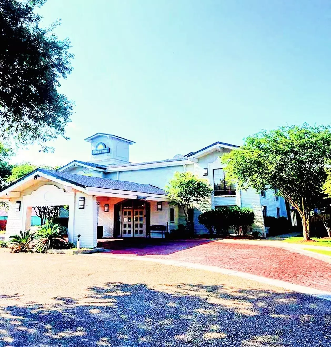 Days Inn by Wyndham Sulphur West - Primary Image