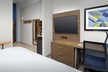 Holiday Inn Express San Antonio N-Riverwalk Area by IHG - Second Medium
