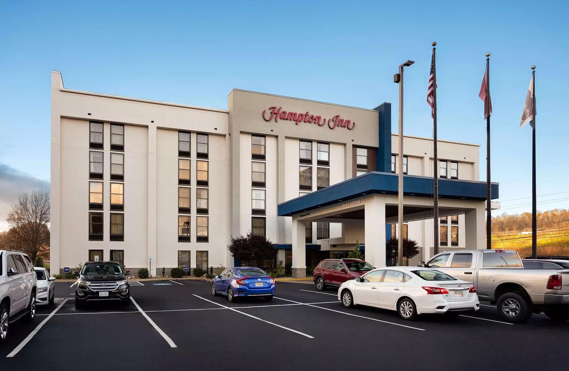 Hampton Inn Bristol - Primary Image
