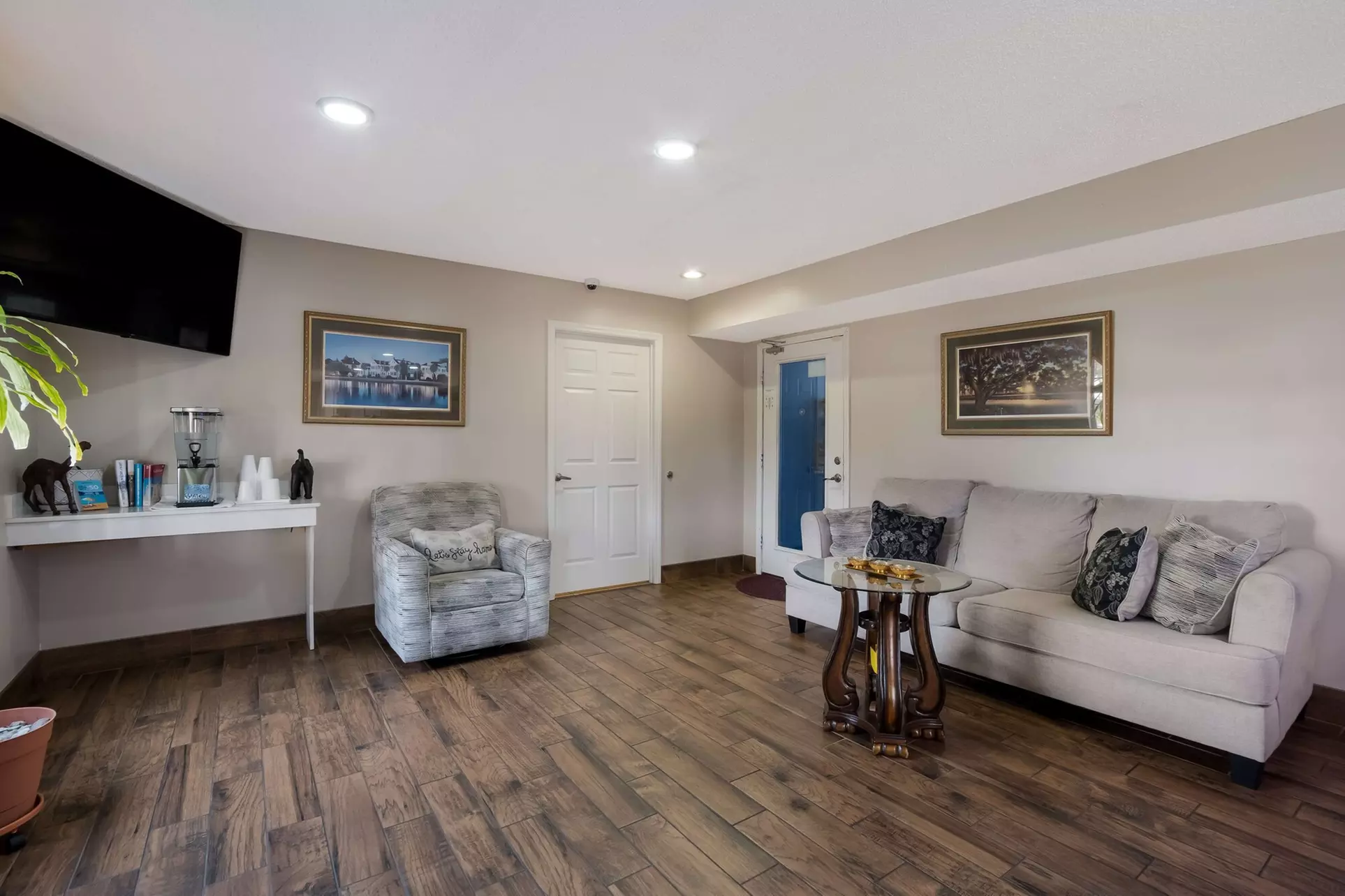 SureStay Hotel by Best Western Manning - Primary Image