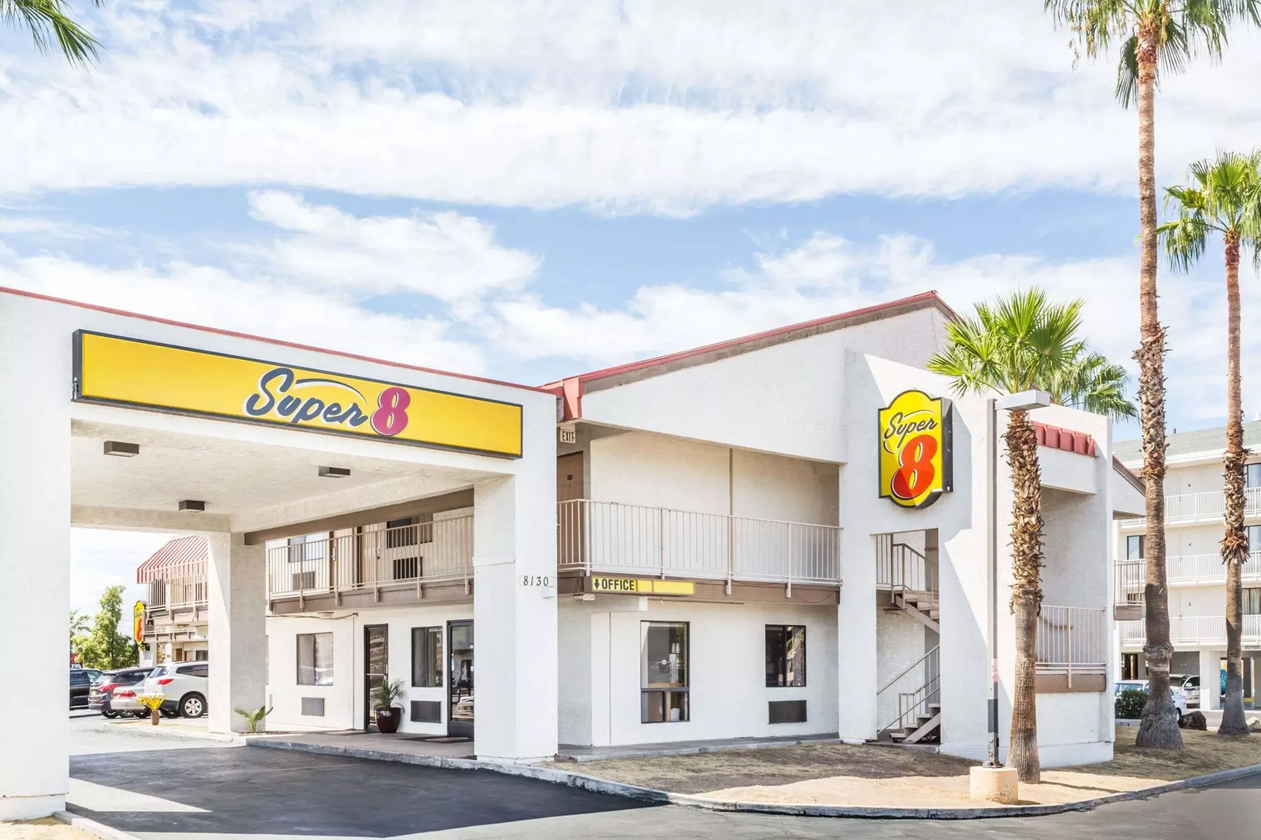 Super 8 by Wyndham Phoenix Metro North - Primary Image