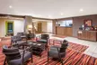 Super 8 by Wyndham Brookings - Second Medium