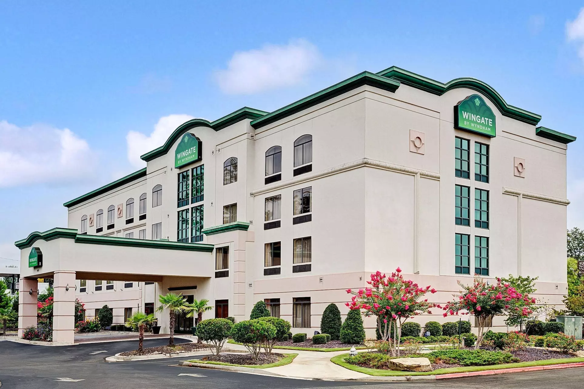 Wingate by Wyndham Atlanta Airport Fairburn - Primary Image