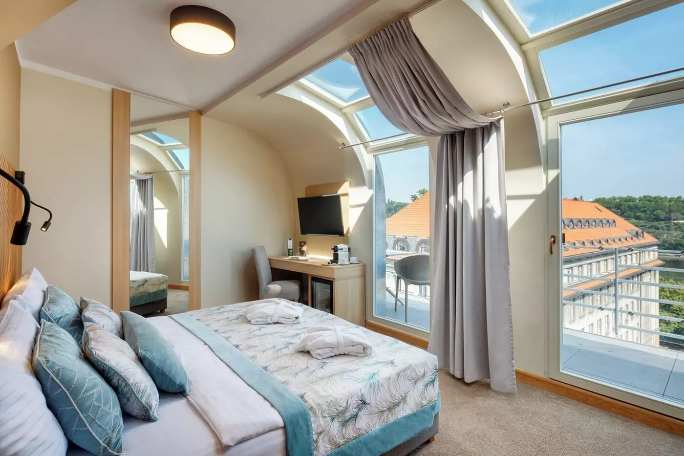 Hotel Clement - Primary Image