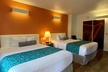 Howard Johnson by Wyndham Lake George - Second Medium