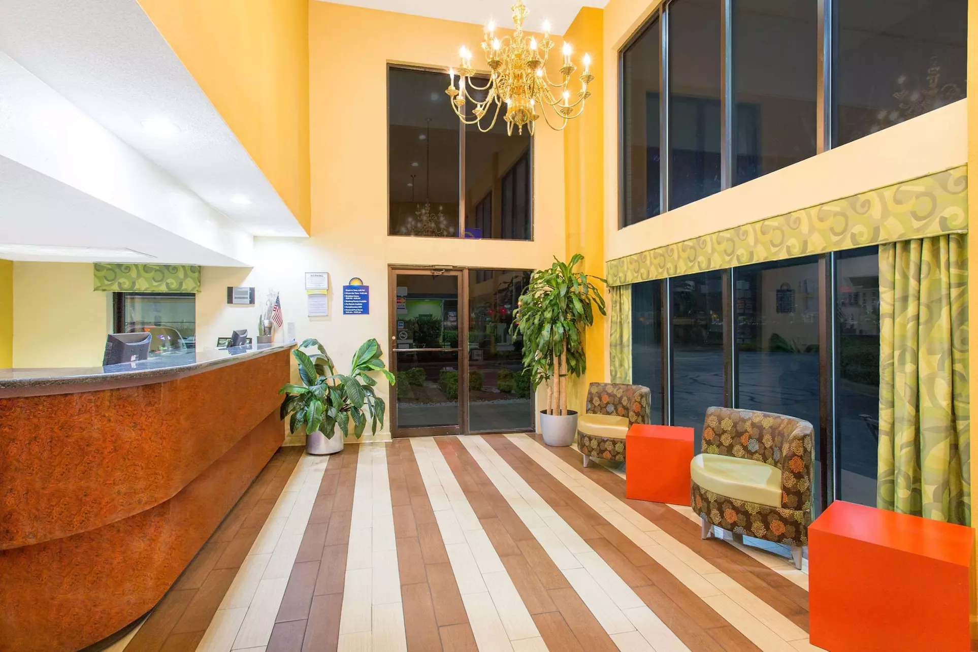 Days Inn by Wyndham Florence/I-95 North - Primary Image