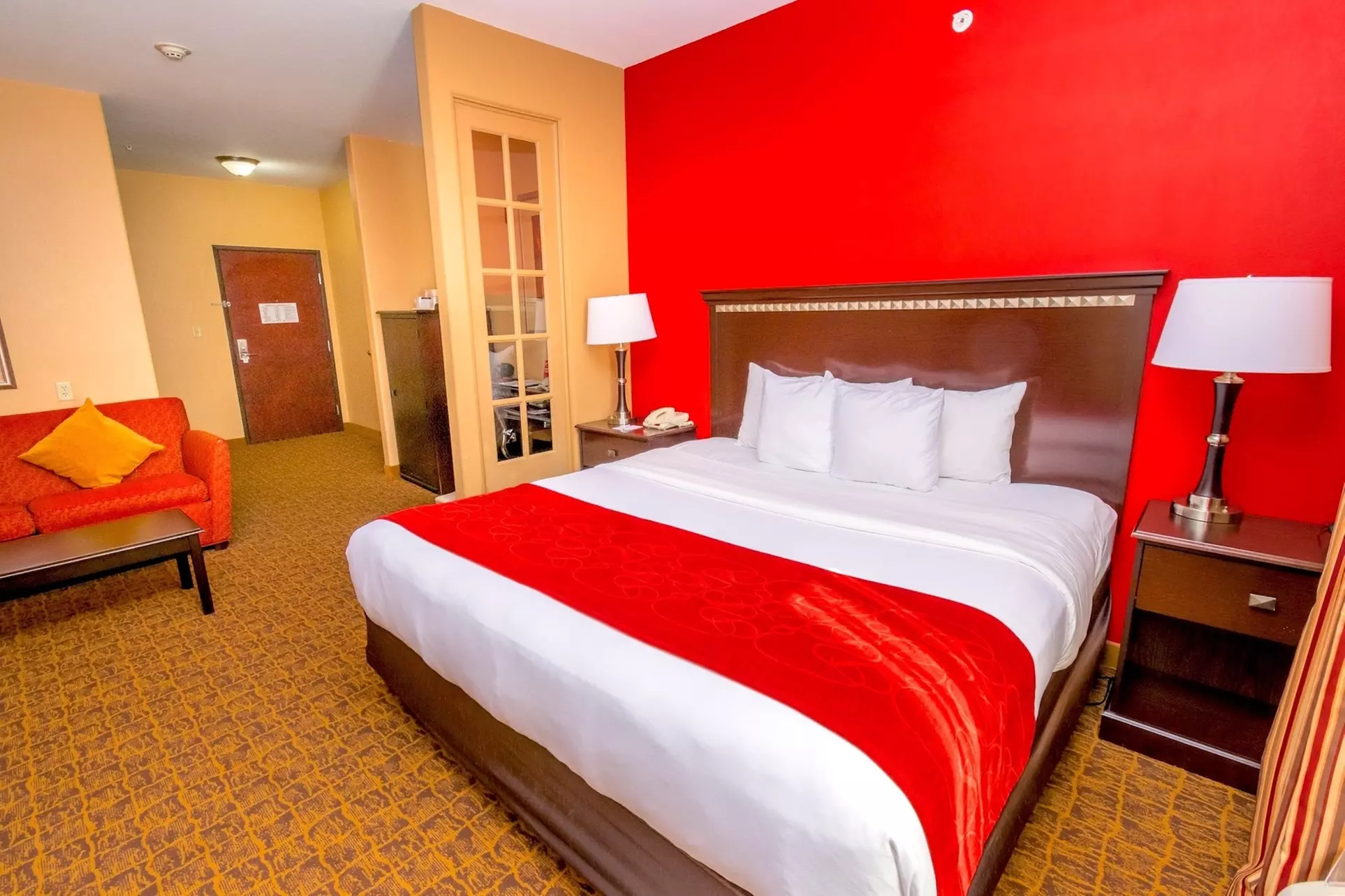 Comfort Suites Pearland / South Houston - Primary Image