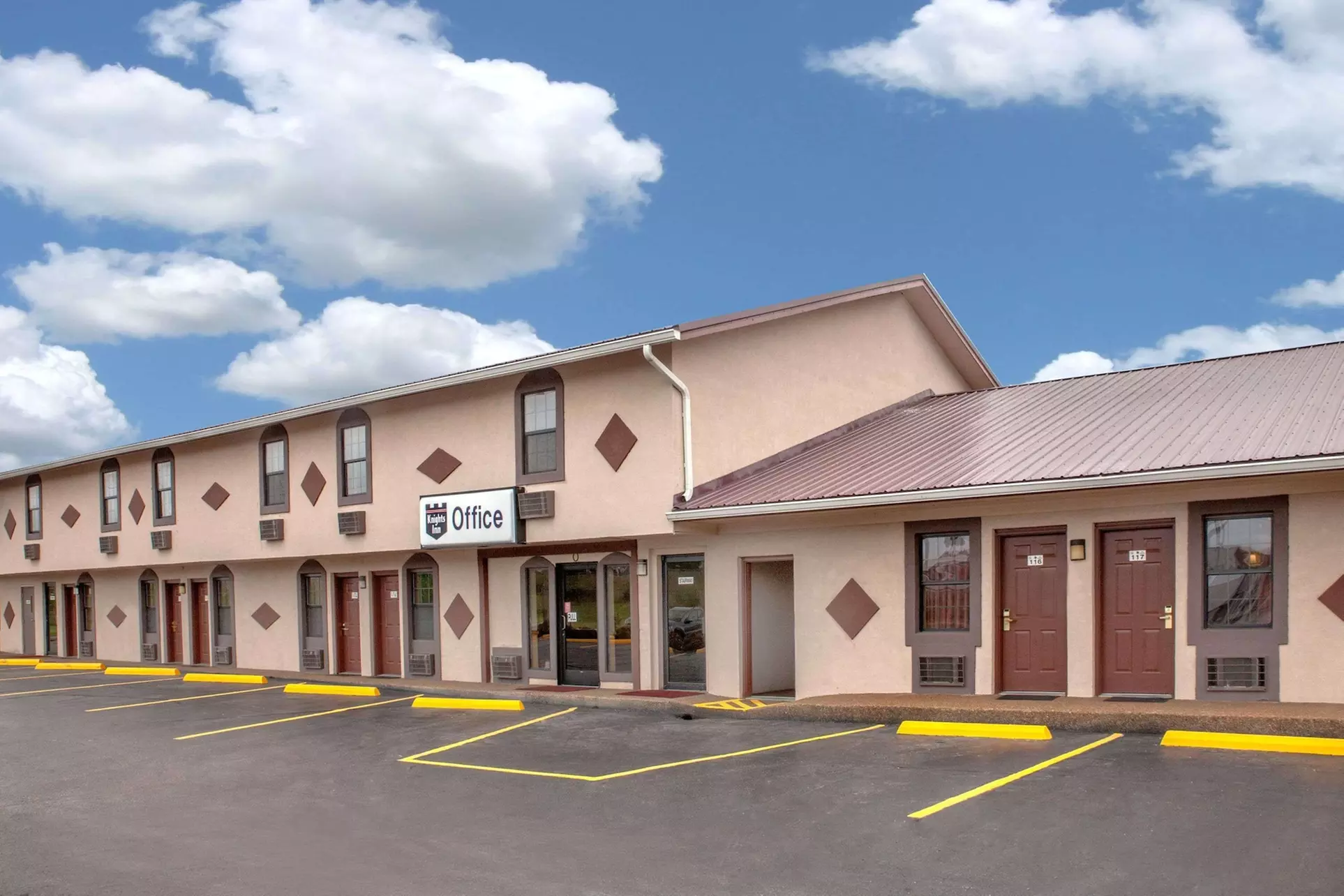 Knights Inn Wildersville - Primary Image