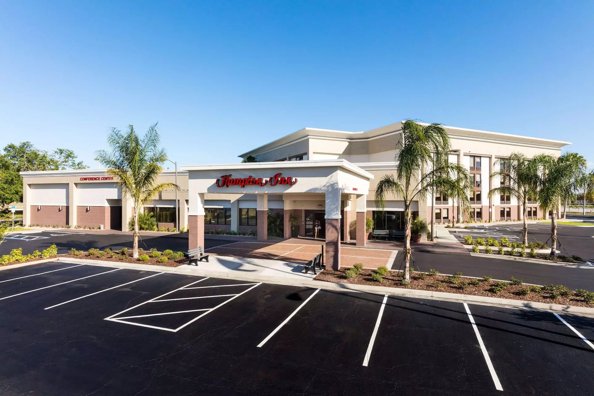 Hampton Inn Daytona Speedway - Primary Image