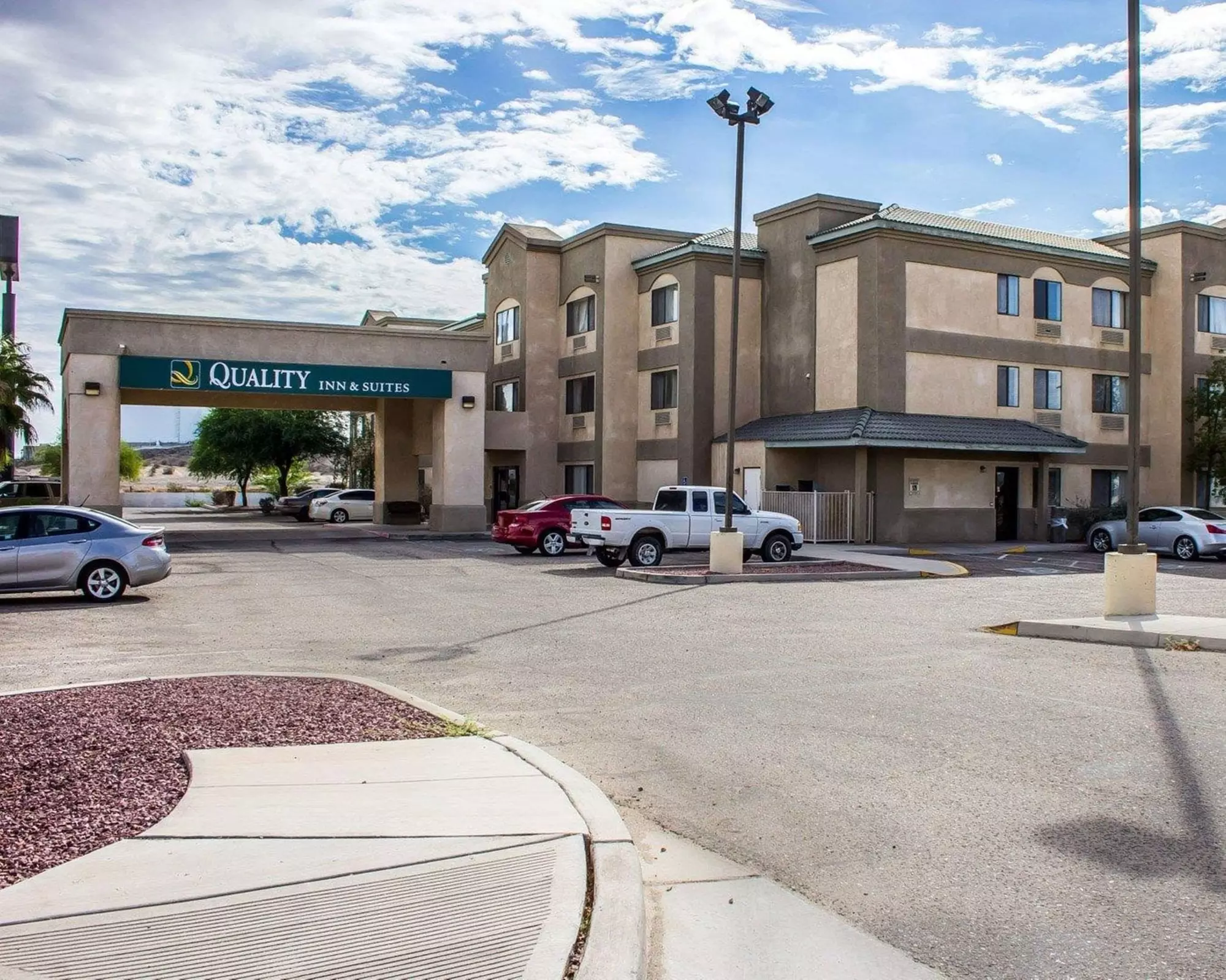 Quality Inn & Suites Yuma - Primary Image