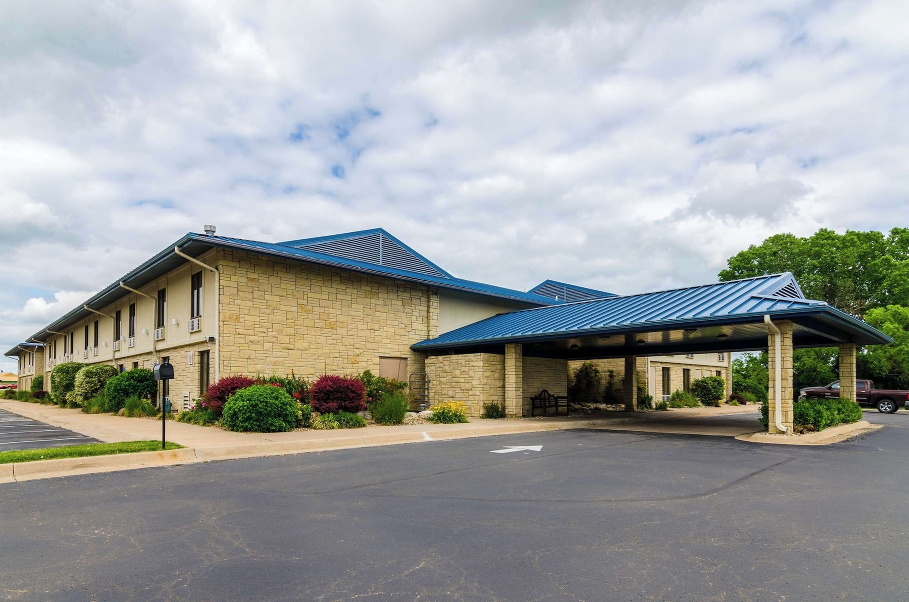 Quality Inn & Suites Winfield