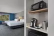 Holiday Inn Express Hotel & Suites River Park by IHG - Second Medium