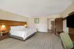 Holiday Inn Express & Suites Lincoln Downtown by IHG - Second Medium