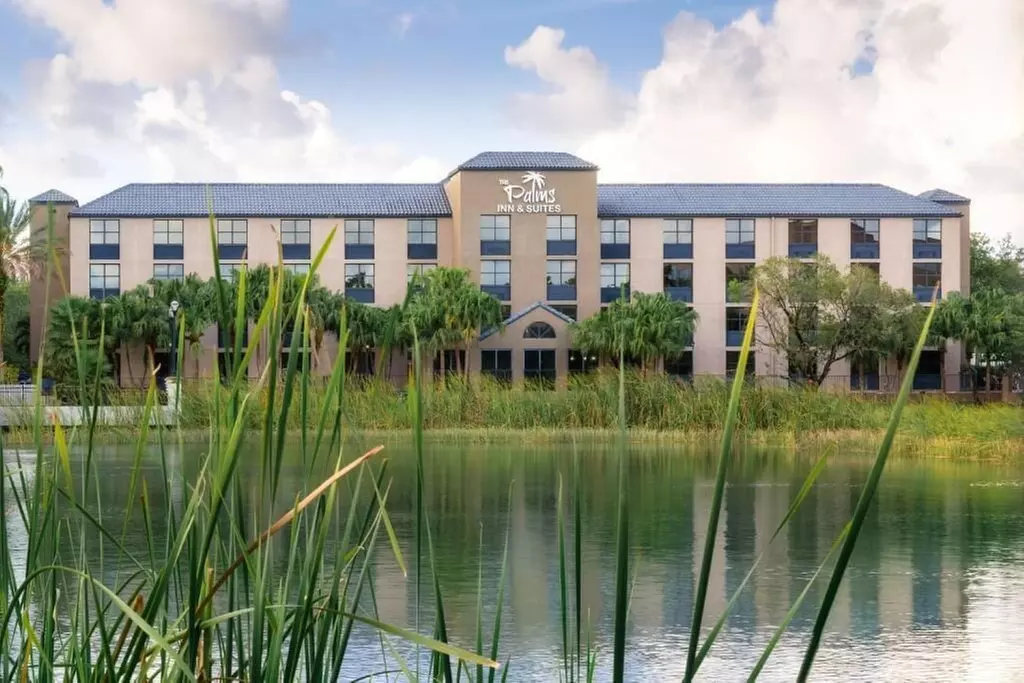 The Palms Inn & Suites - Primary Image