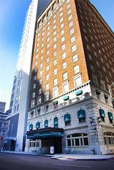 Roberts Mayfair Hotel - Primary Image