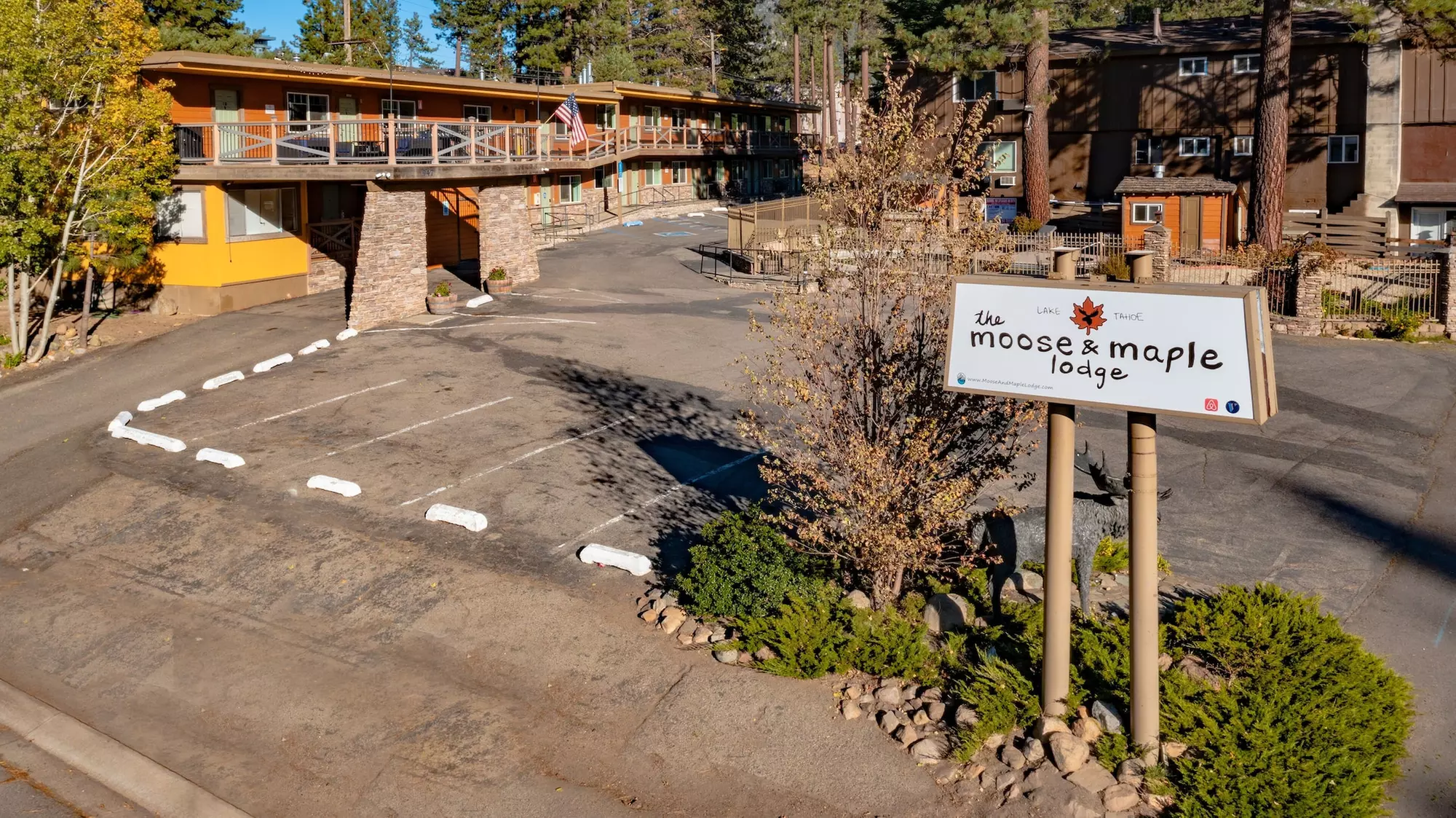 The Moose and Maple Lodge - Primary Image