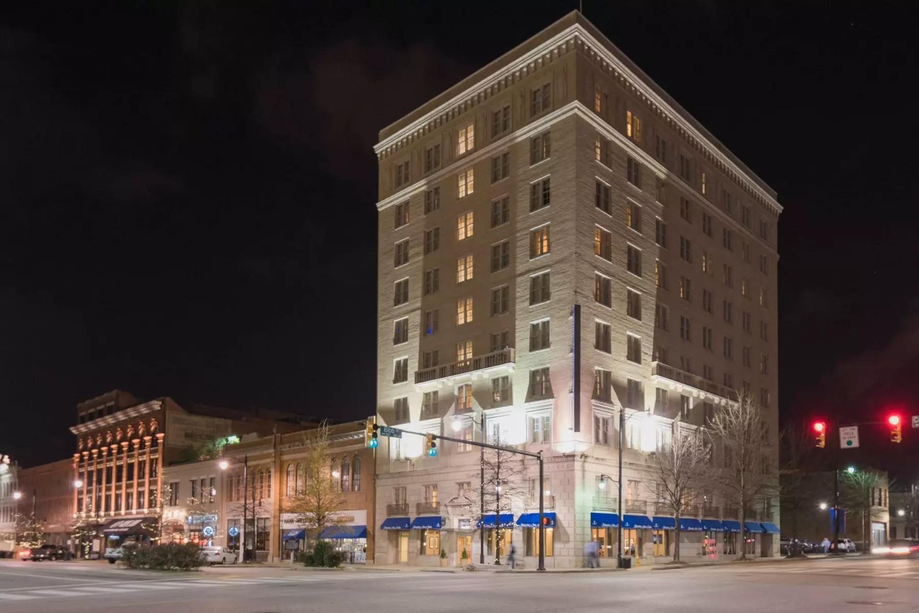 Hampton Inn & Suites Montgomery-Downtown - Primary Image