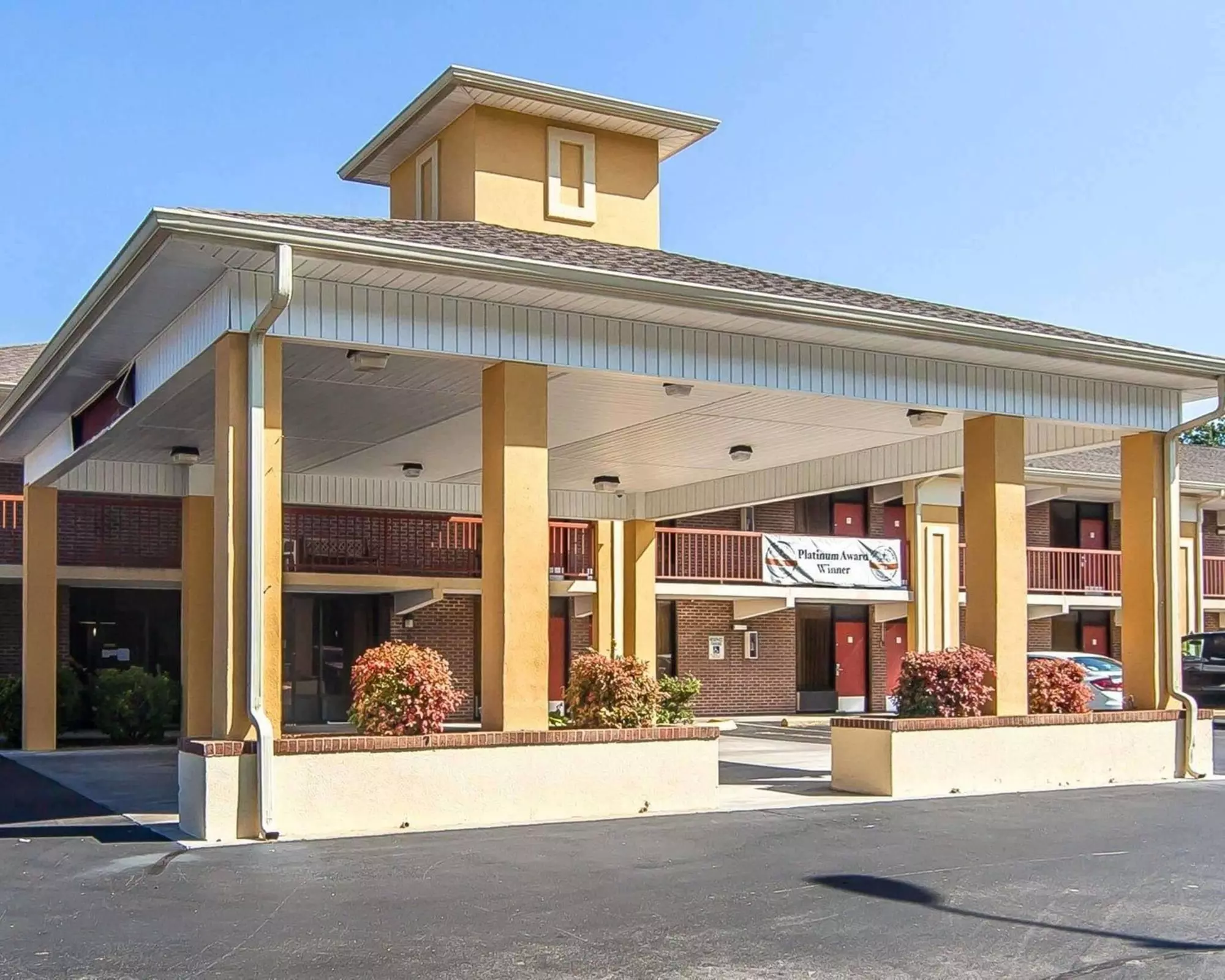 Quality Inn West - Primary Image