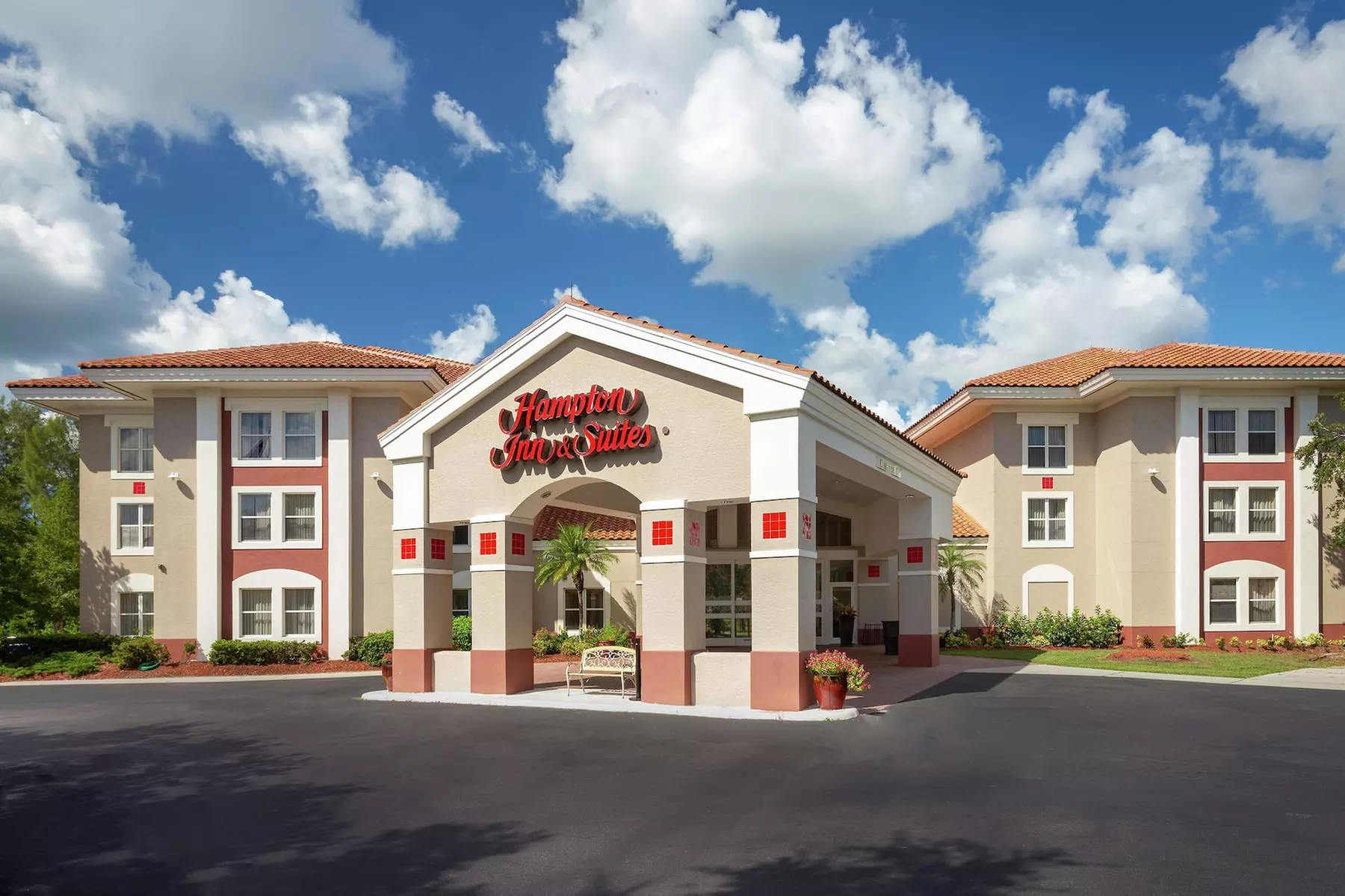 Hampton Inn & Suites Venice Bayside South Sarasota - Primary Image