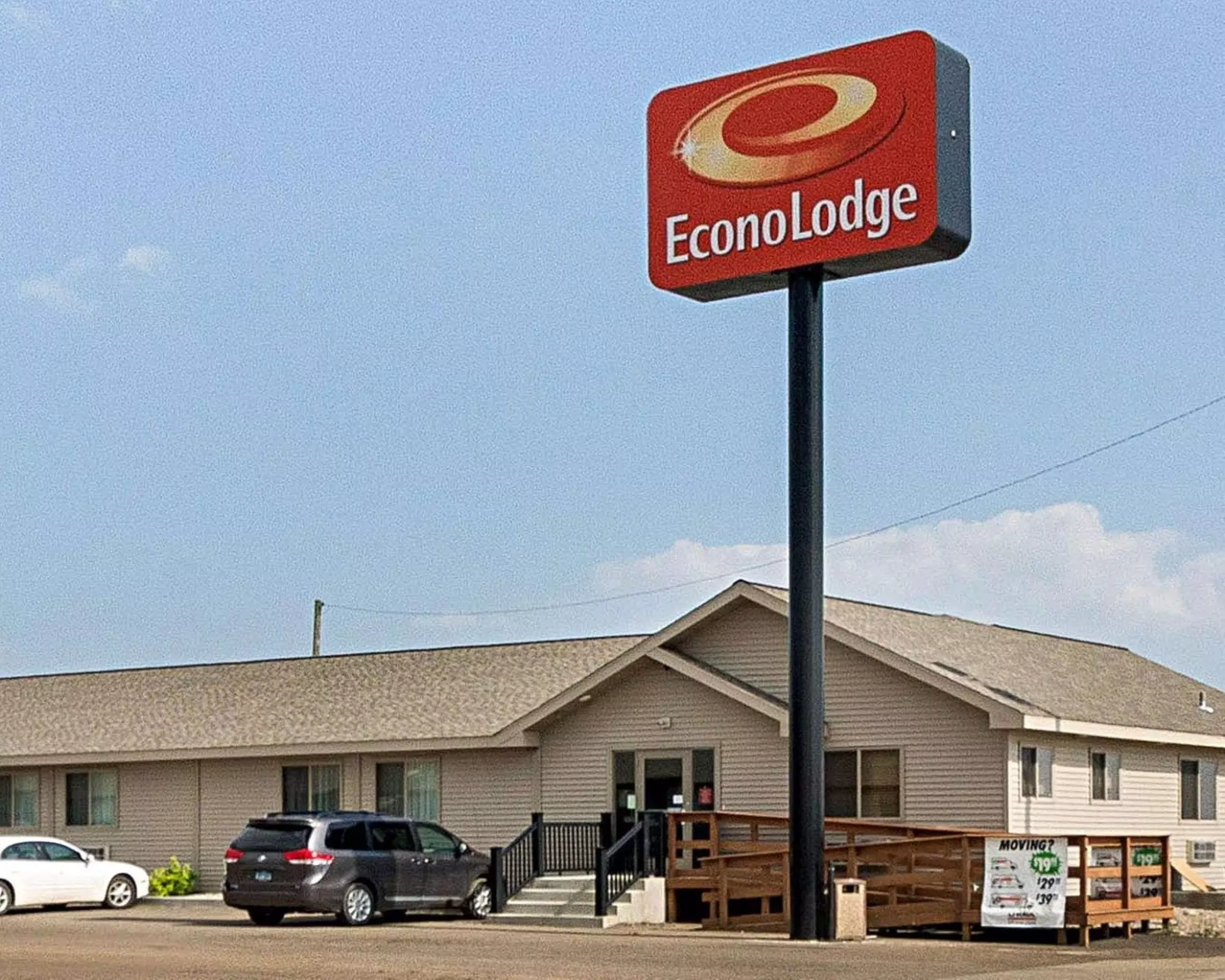 Econo Lodge - Primary Image
