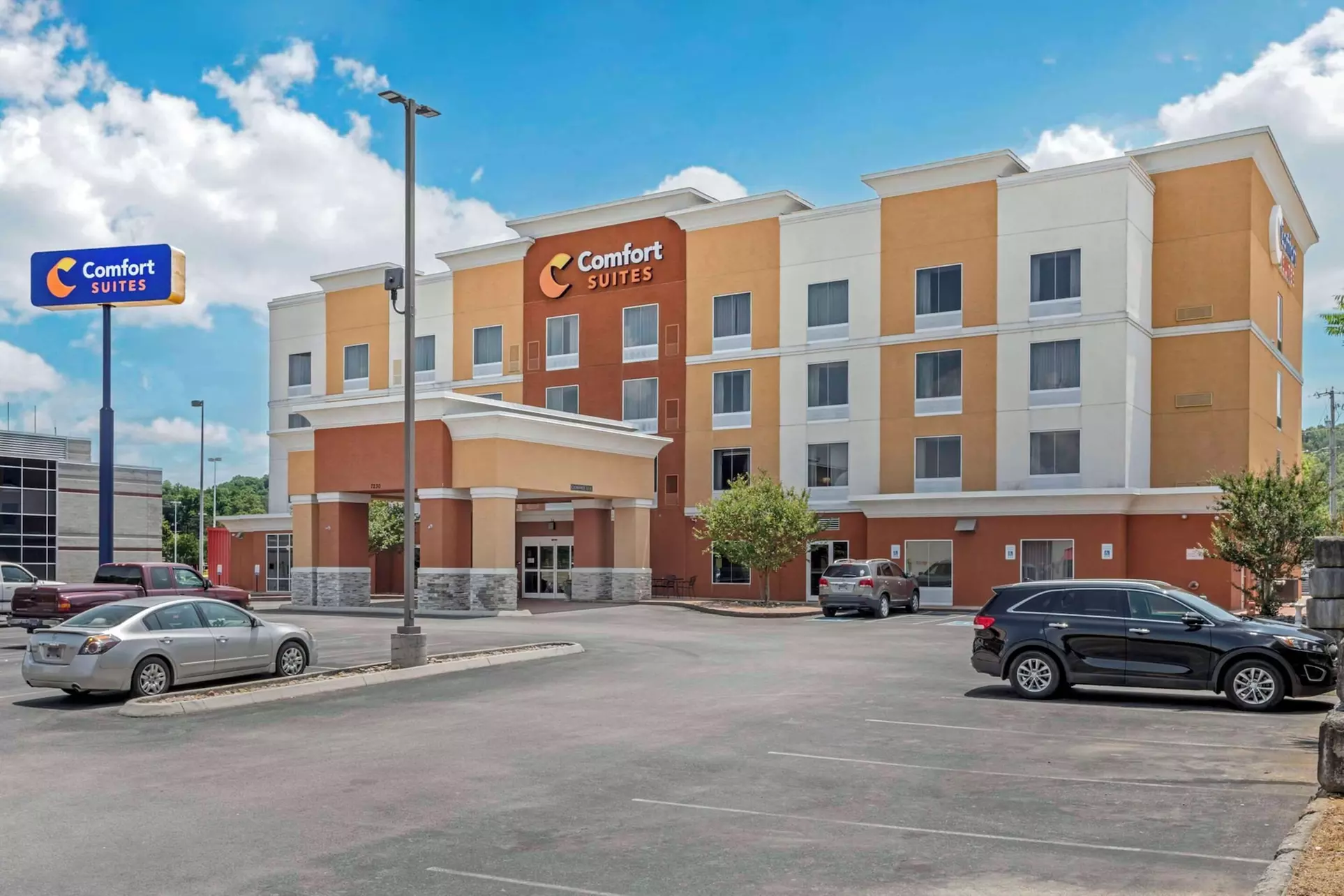 Comfort Suites East - Primary Image