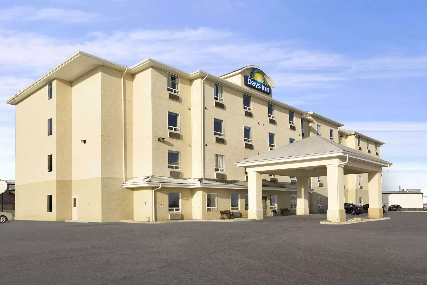 Days Inn by Wyndham Moose Jaw - Primary Image