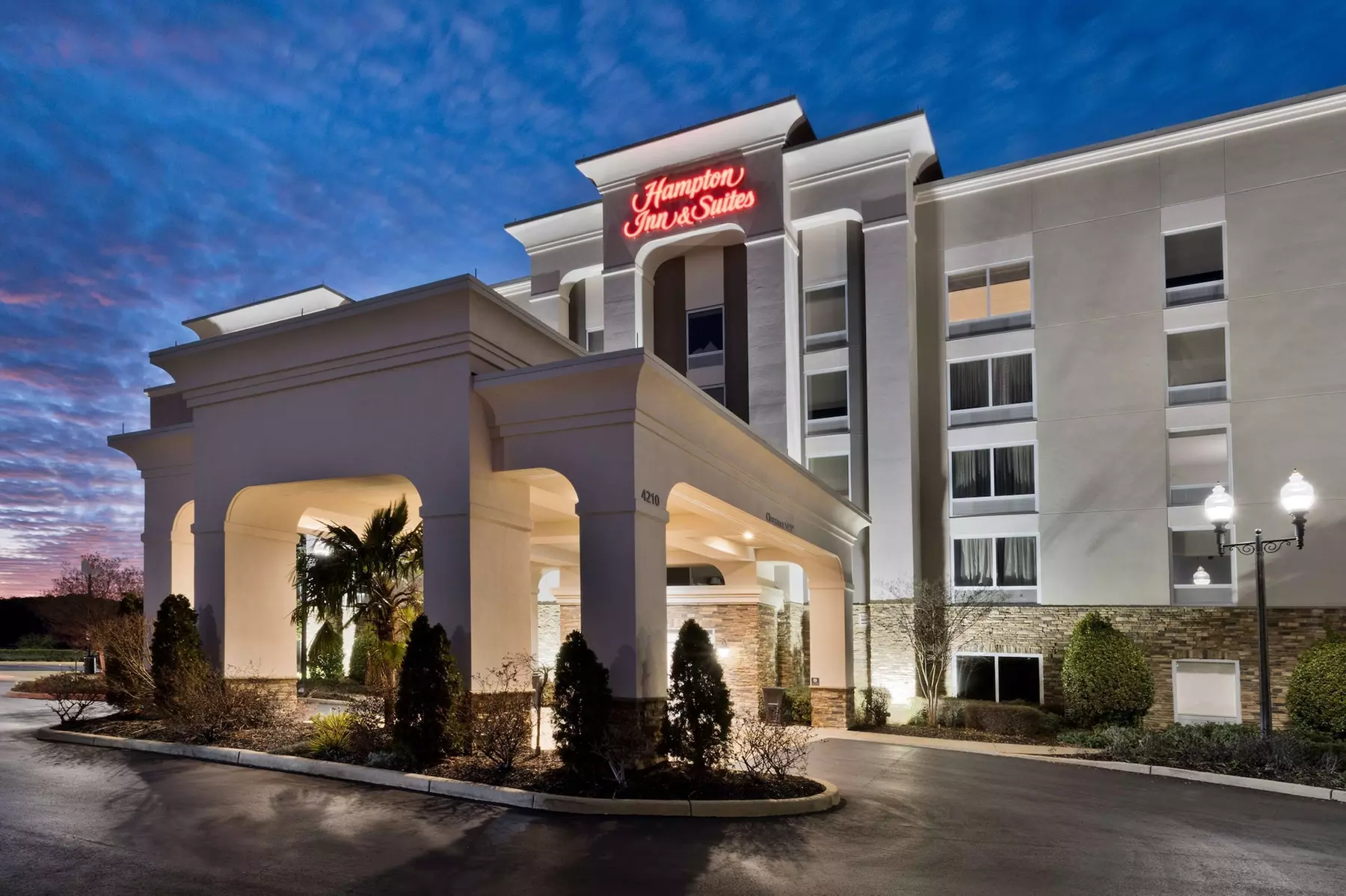 Hampton Inn & Suites Lanett-West Point - Primary Image