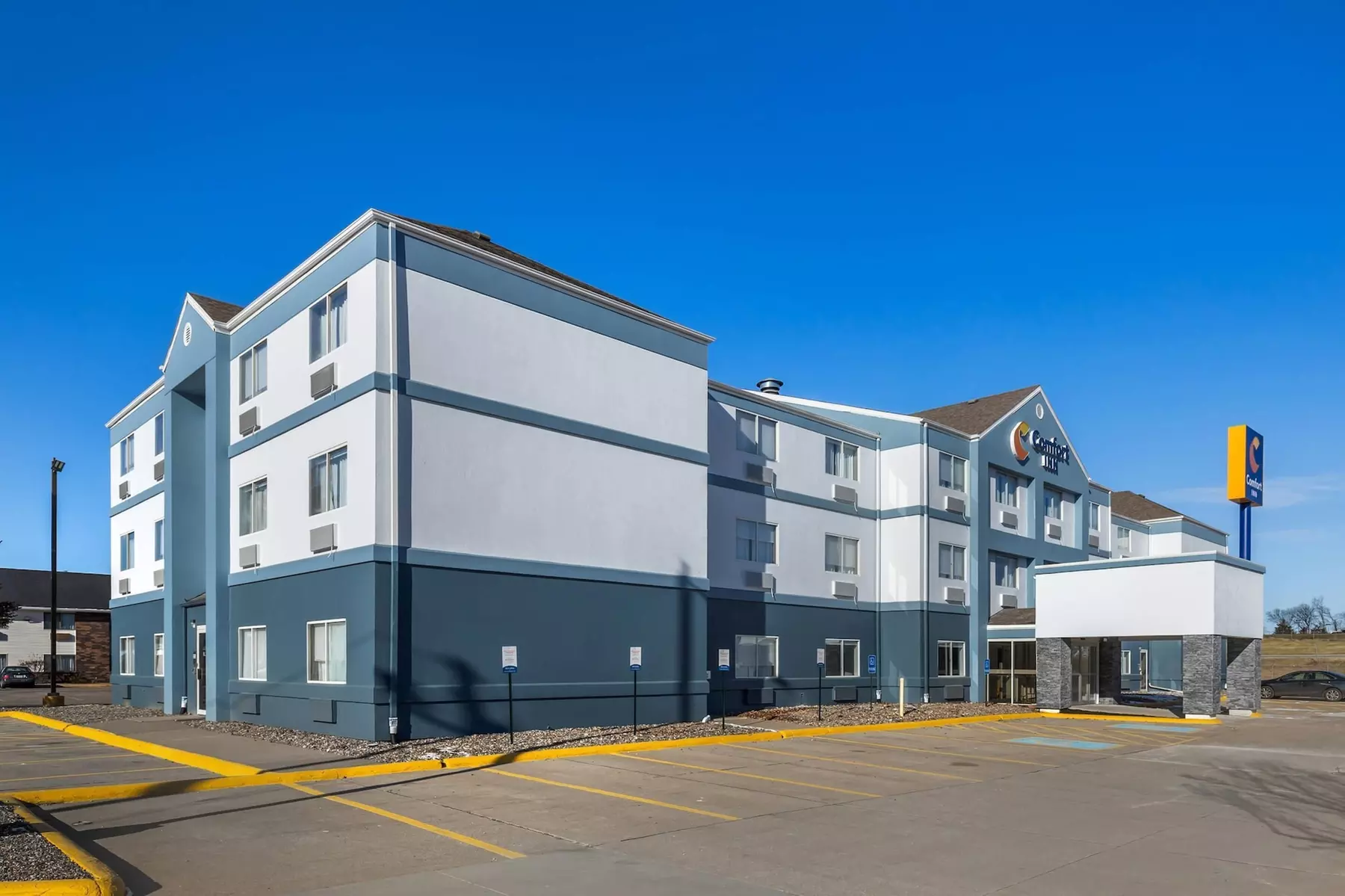 Comfort Inn Davenport East - Bettendorf - Primary Image